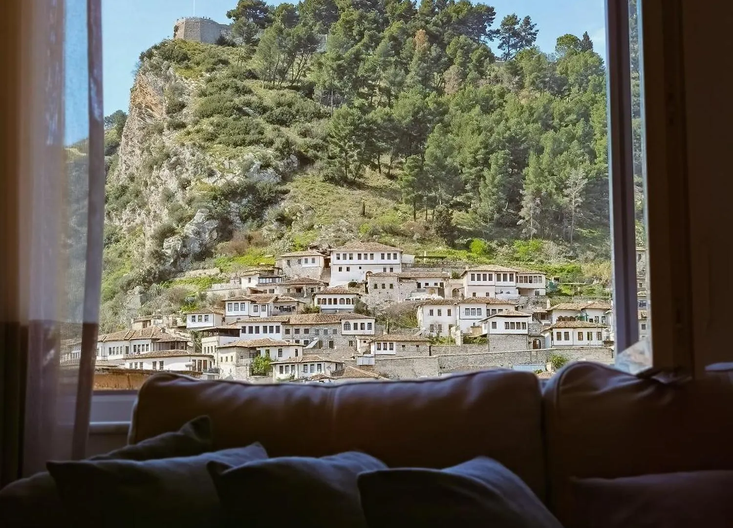 Joni & Joy Center Apartment Berat