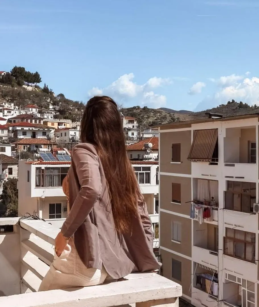 Joni & Joy Center Apartment Berat Albania